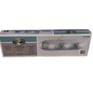 HAMPTON BAY SILVER BATH BAR LGHT FIXTURE • NWT